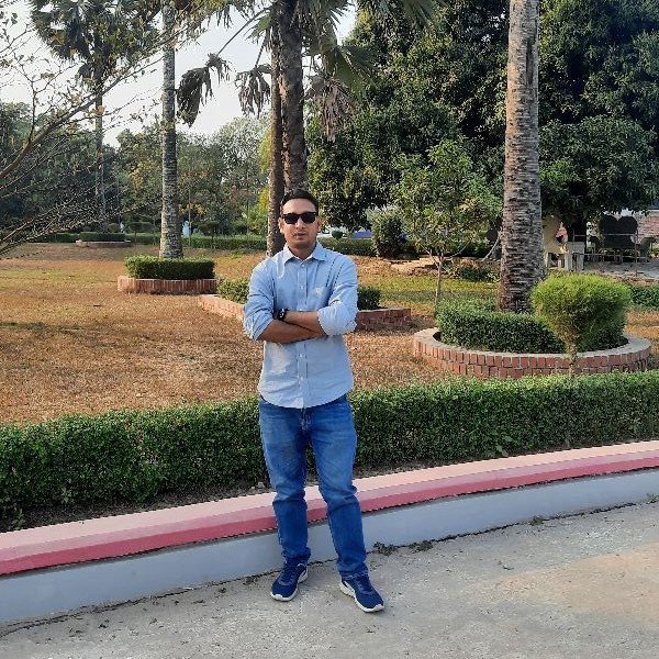Dr. Zoha